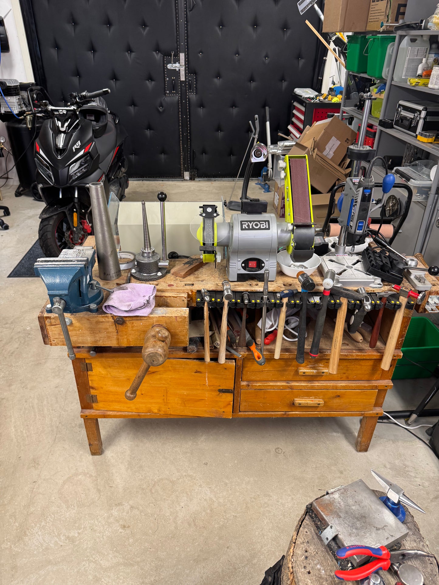 Säljer smyckesverktyg och utrustning pga. flytt