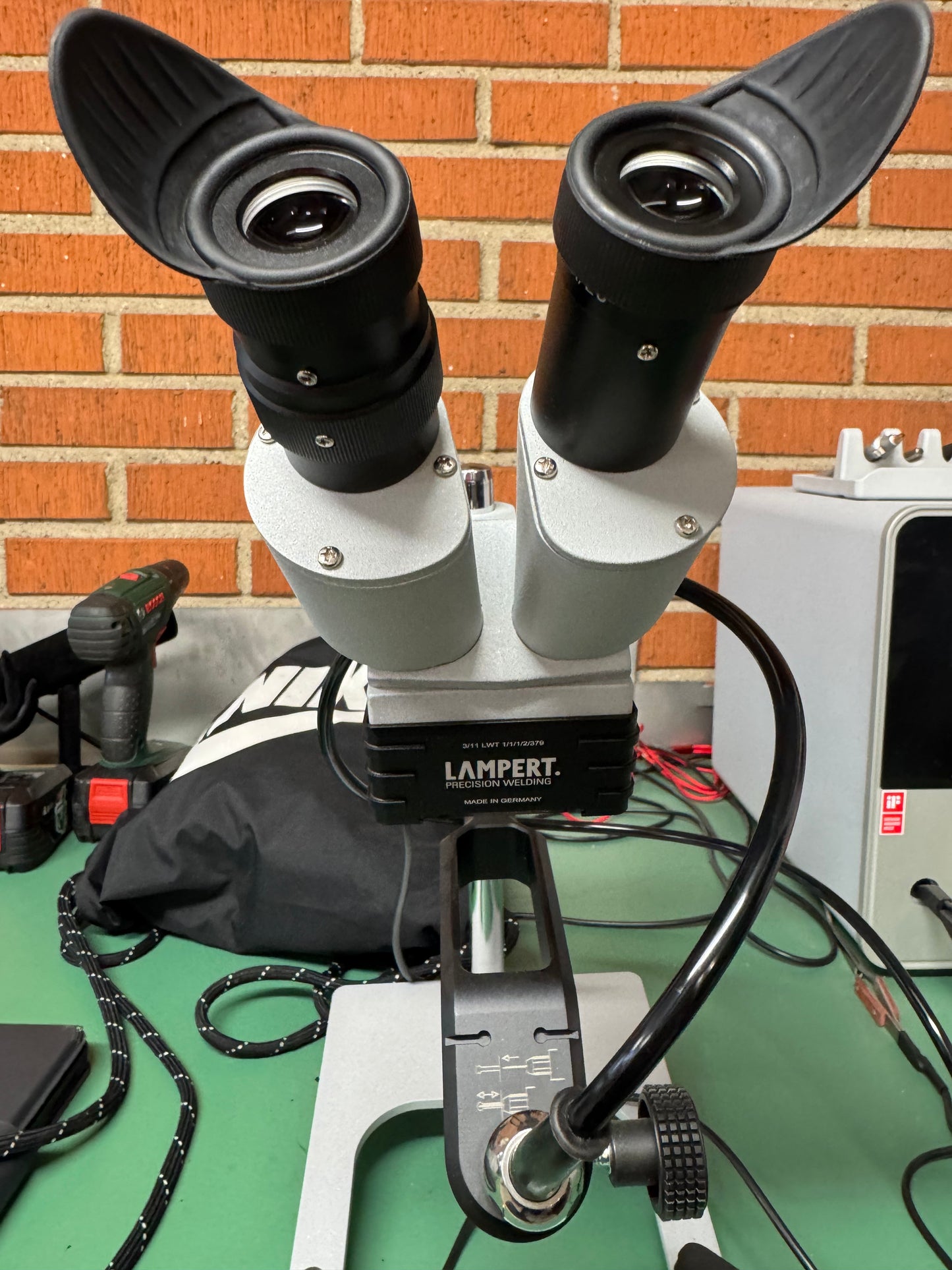 Säljer smyckesverktyg och utrustning pga. flytt