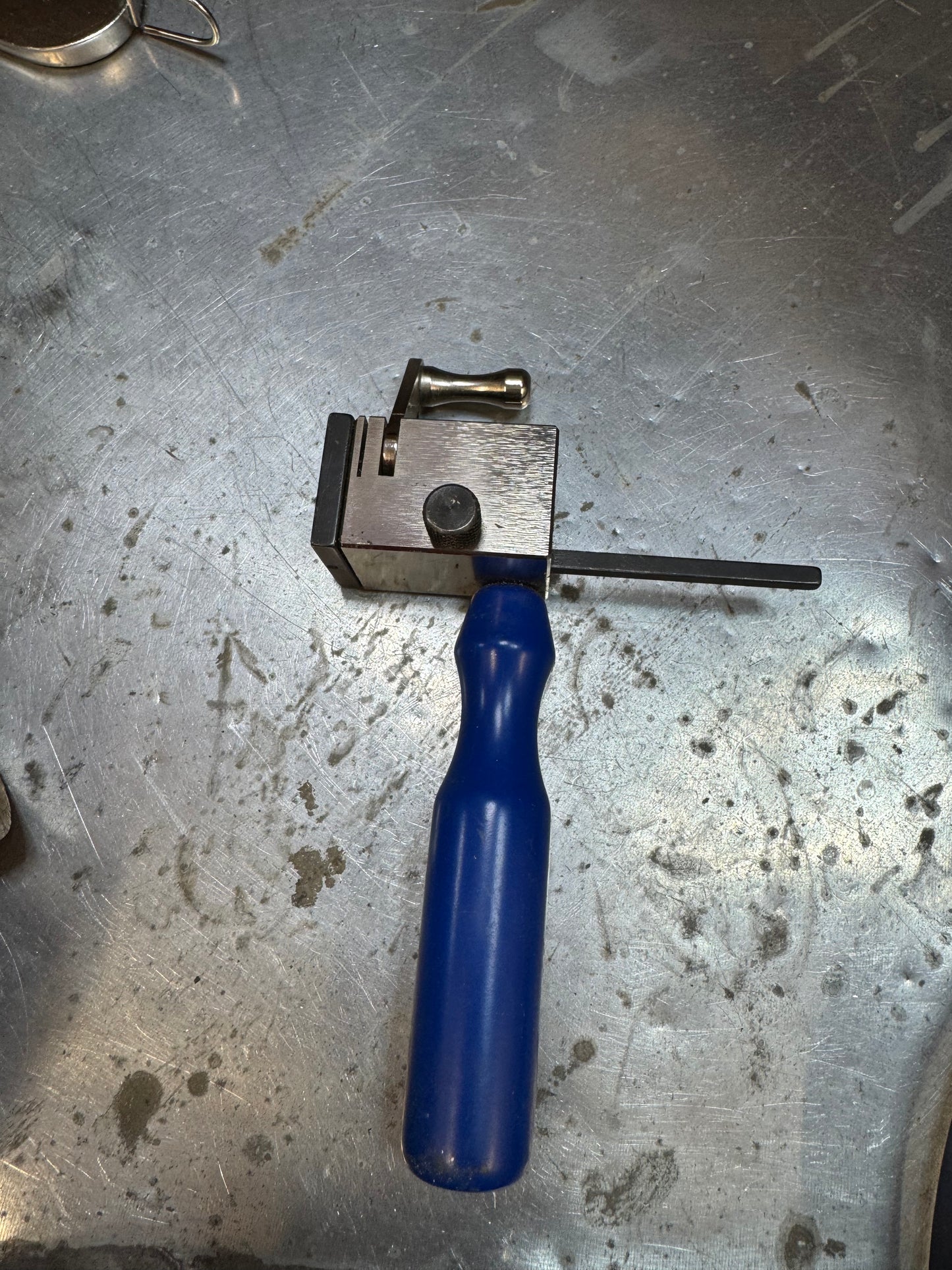 Säljer smyckesverktyg och utrustning pga. flytt