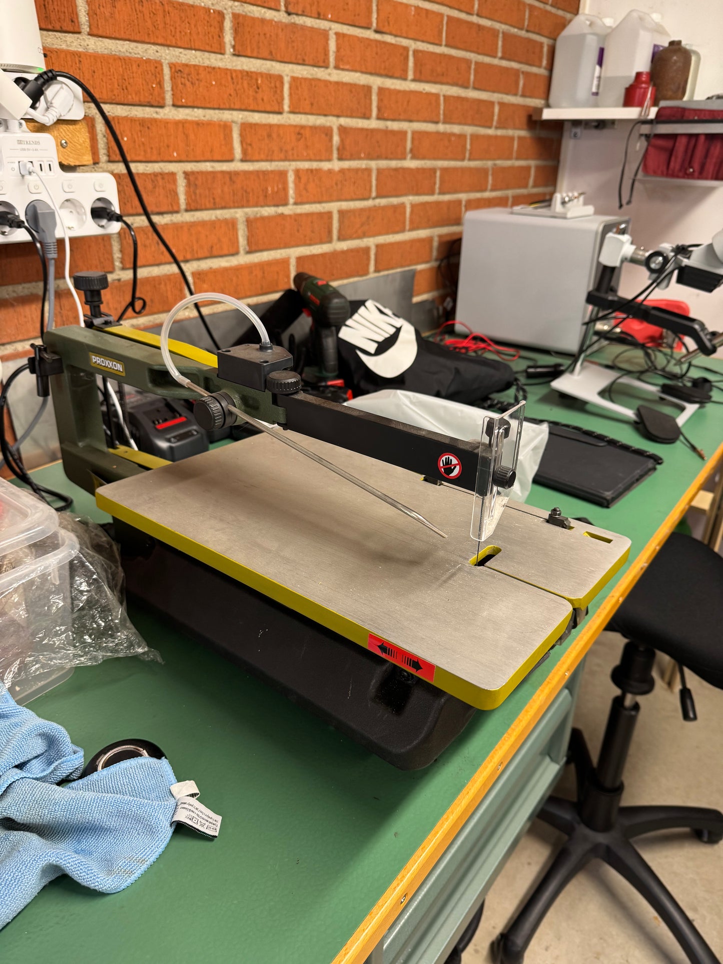 Säljer smyckesverktyg och utrustning pga. flytt