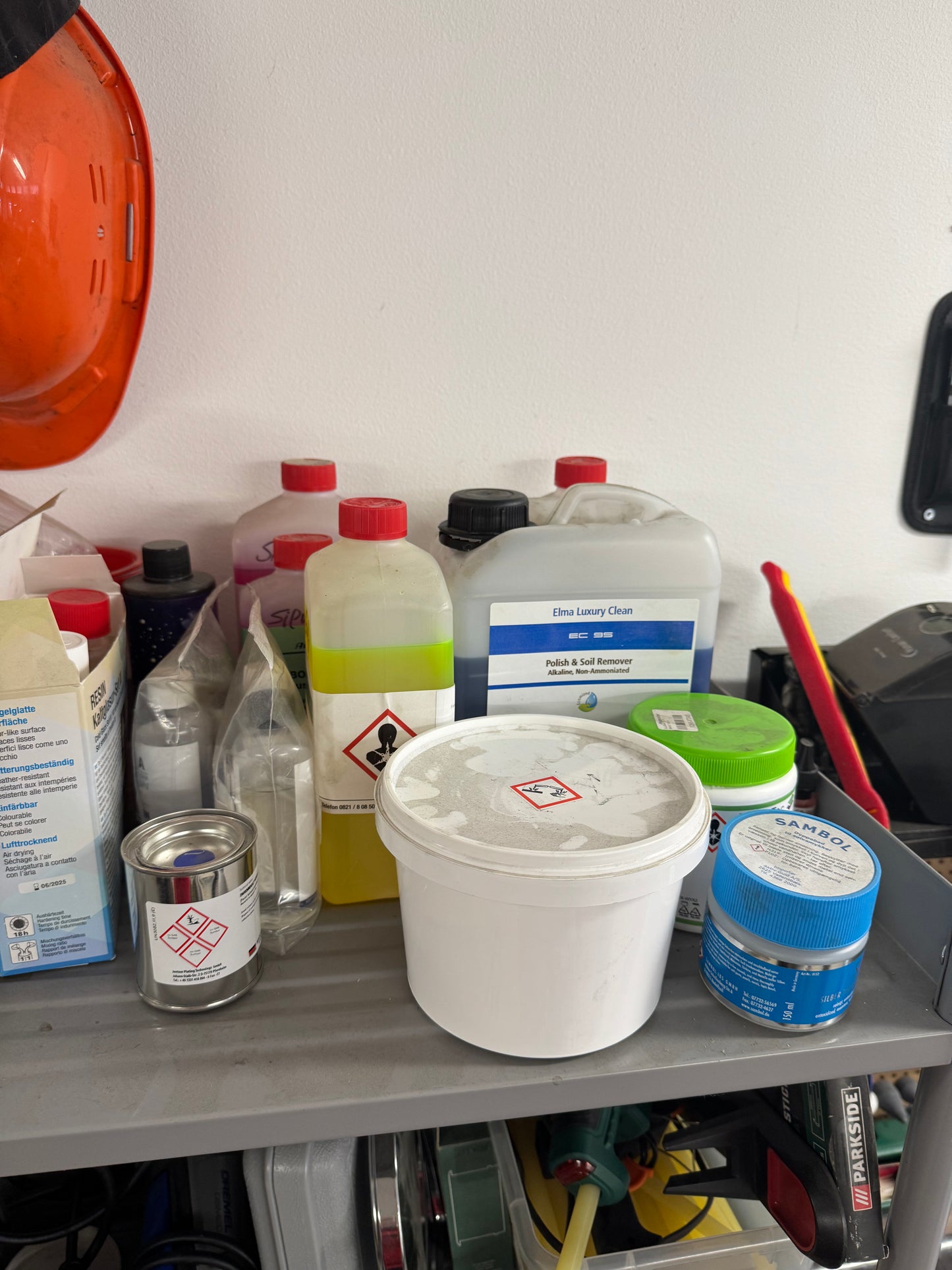 Säljer smyckesverktyg och utrustning pga. flytt